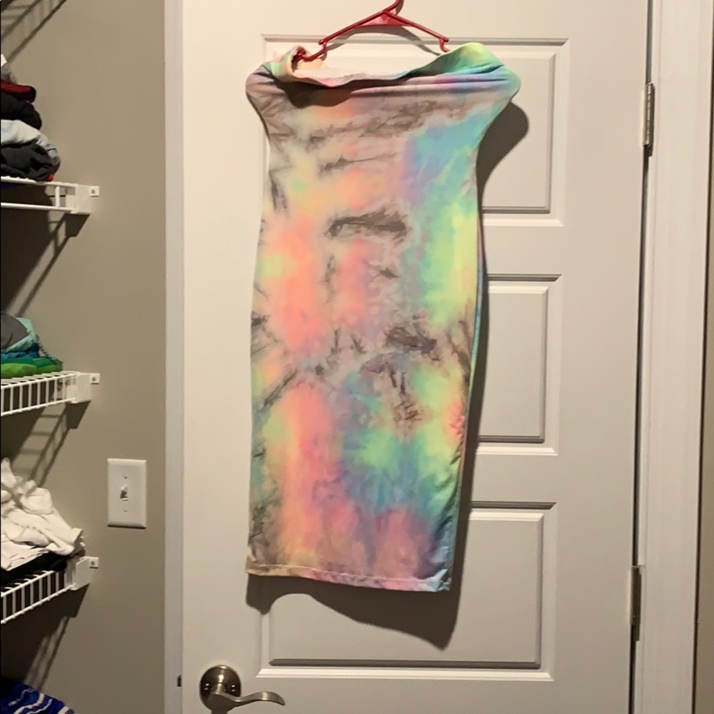 Strapless dress